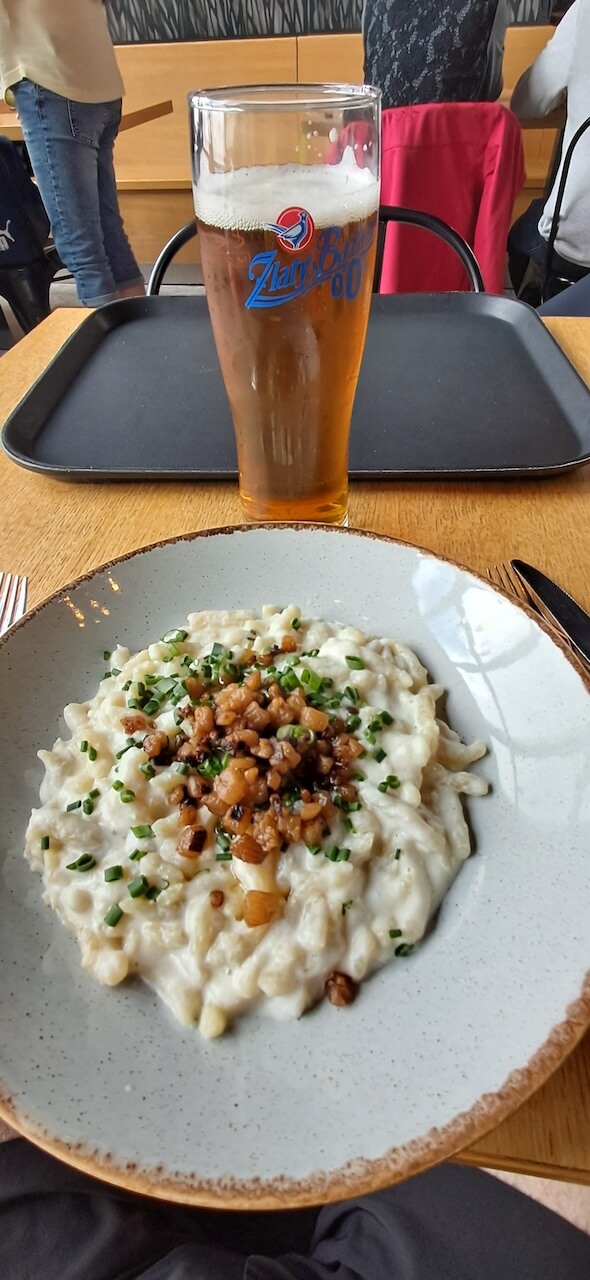 Bryndzove halusky tradicne slovenske jedlo